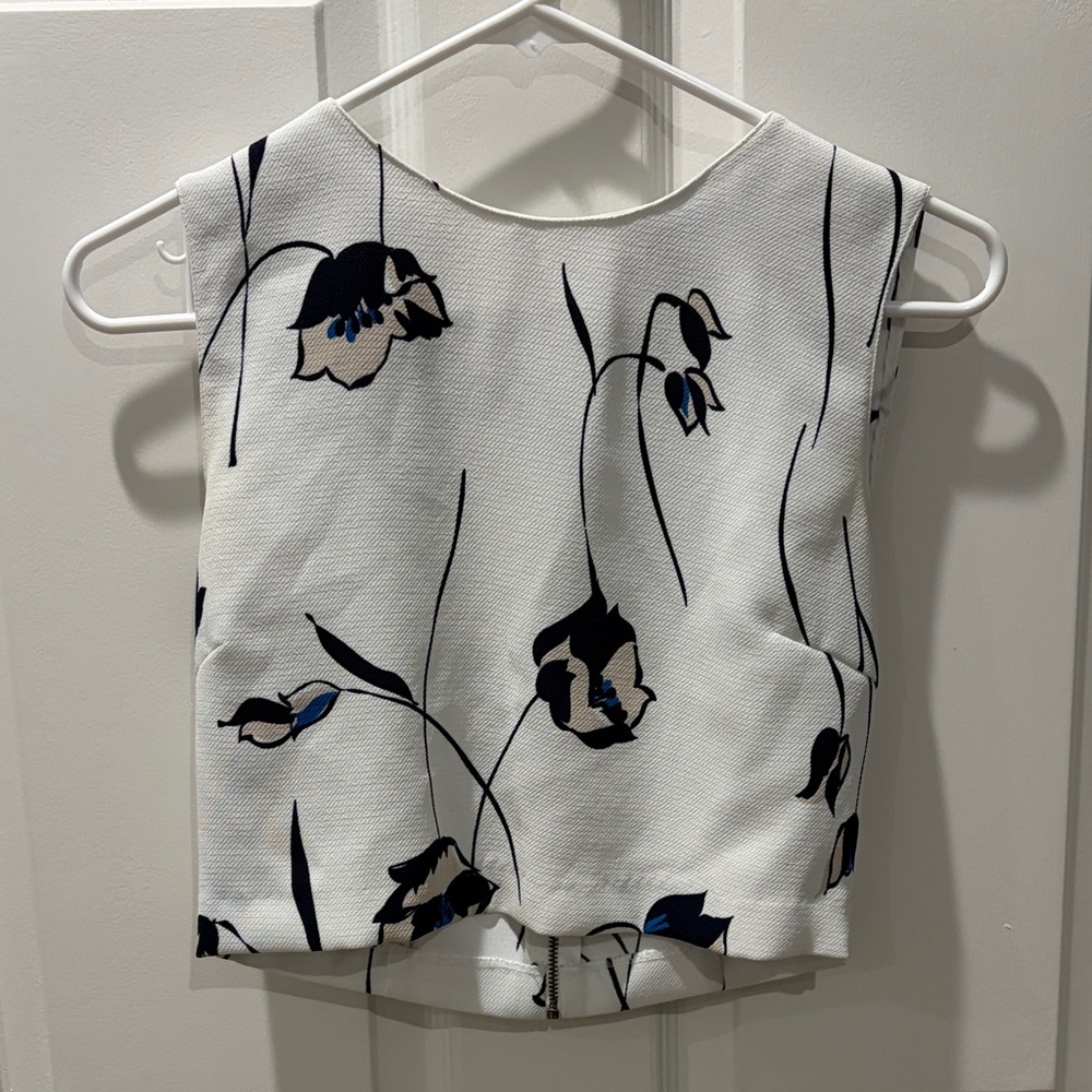 Women’s Floral Sleeveless Crop Top